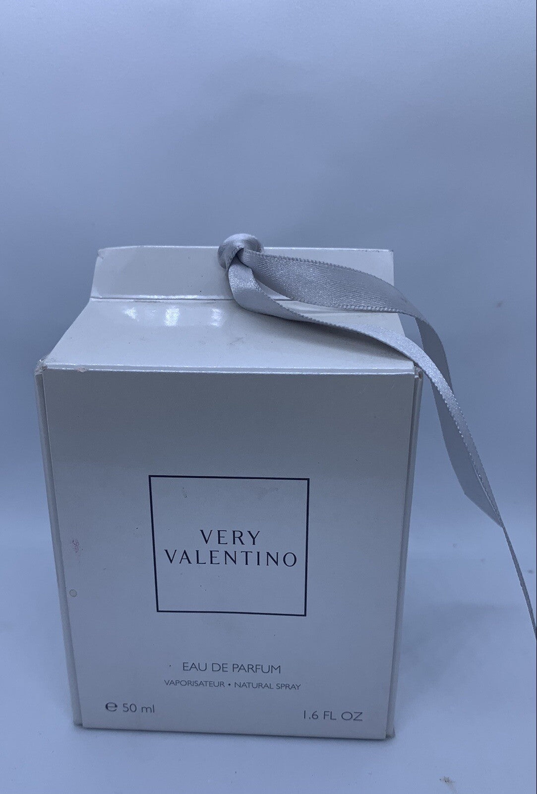 VERY VALENTINO EDP WOMEN 1.7oz/50ML (DISCONTINUED RARE HTF)0