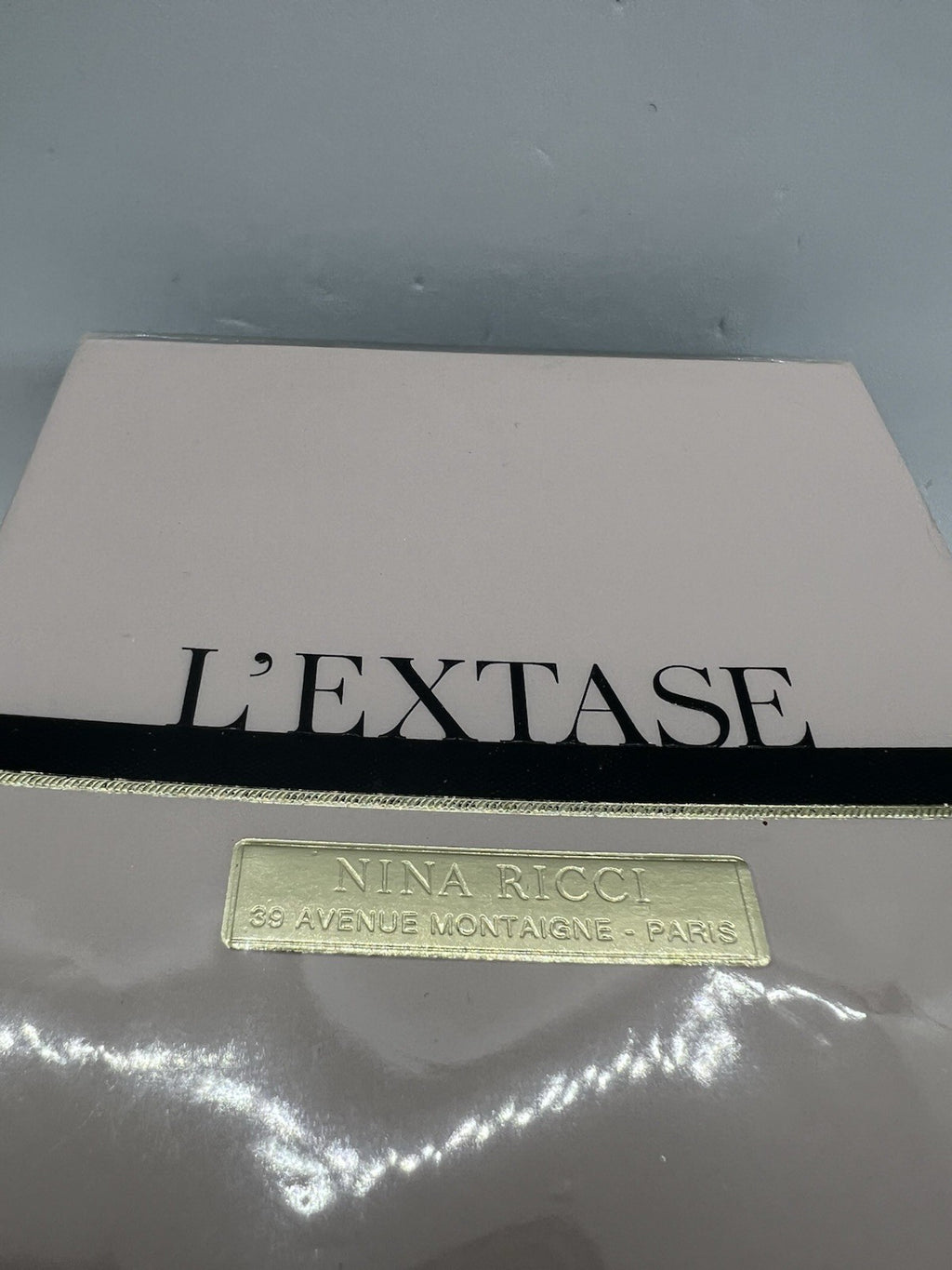 Nina Ricci L’Extase edp 80ml/2.7 oz for Women (SEALED)1