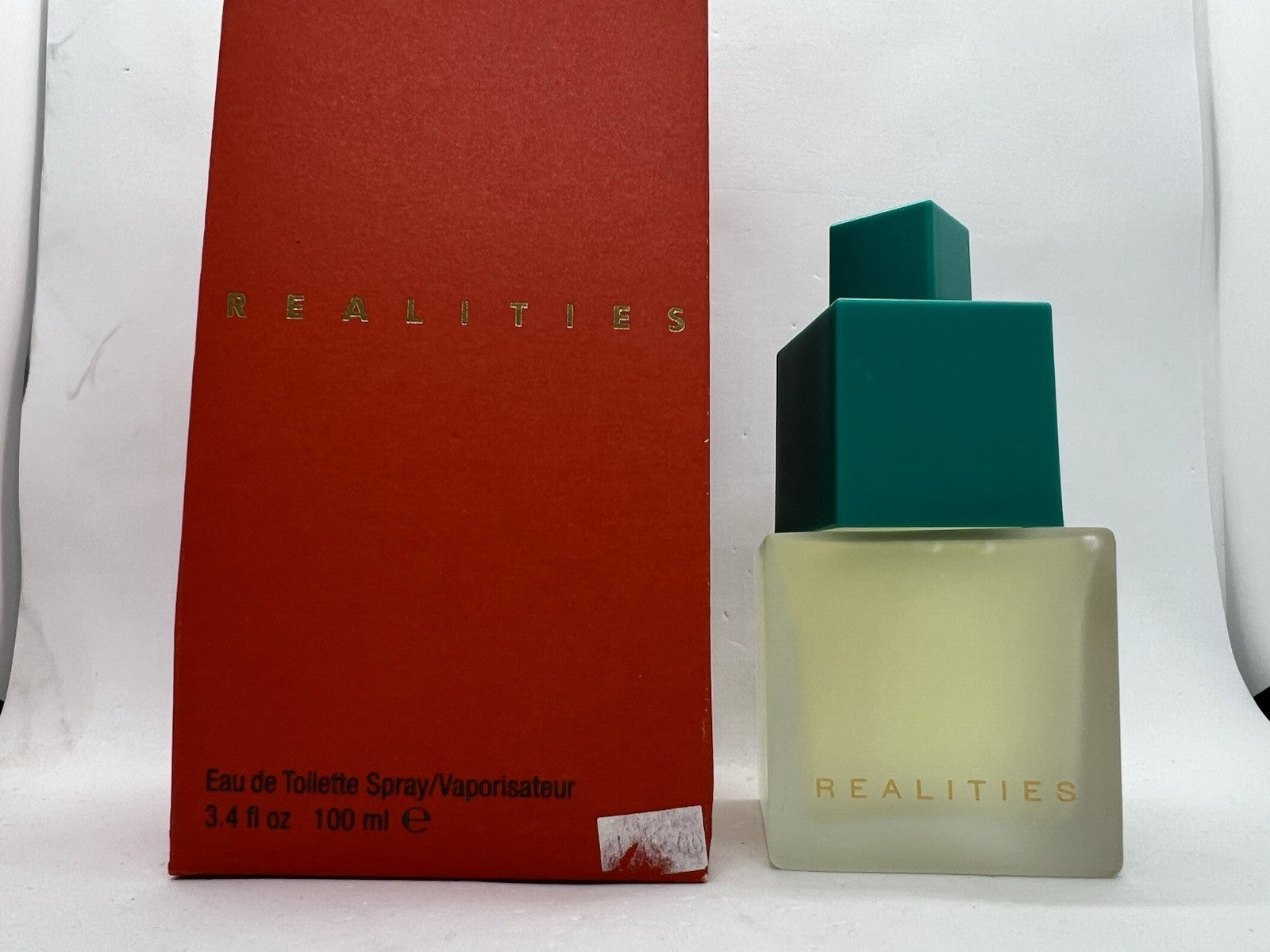 Realities edt by Liz Claiborne 100ml/3.4 Oz VINTAGE0