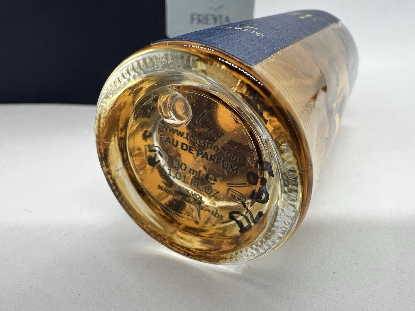 Freyja By Tonatto 30ml/1 Oz ( Incense & Vanilla )4