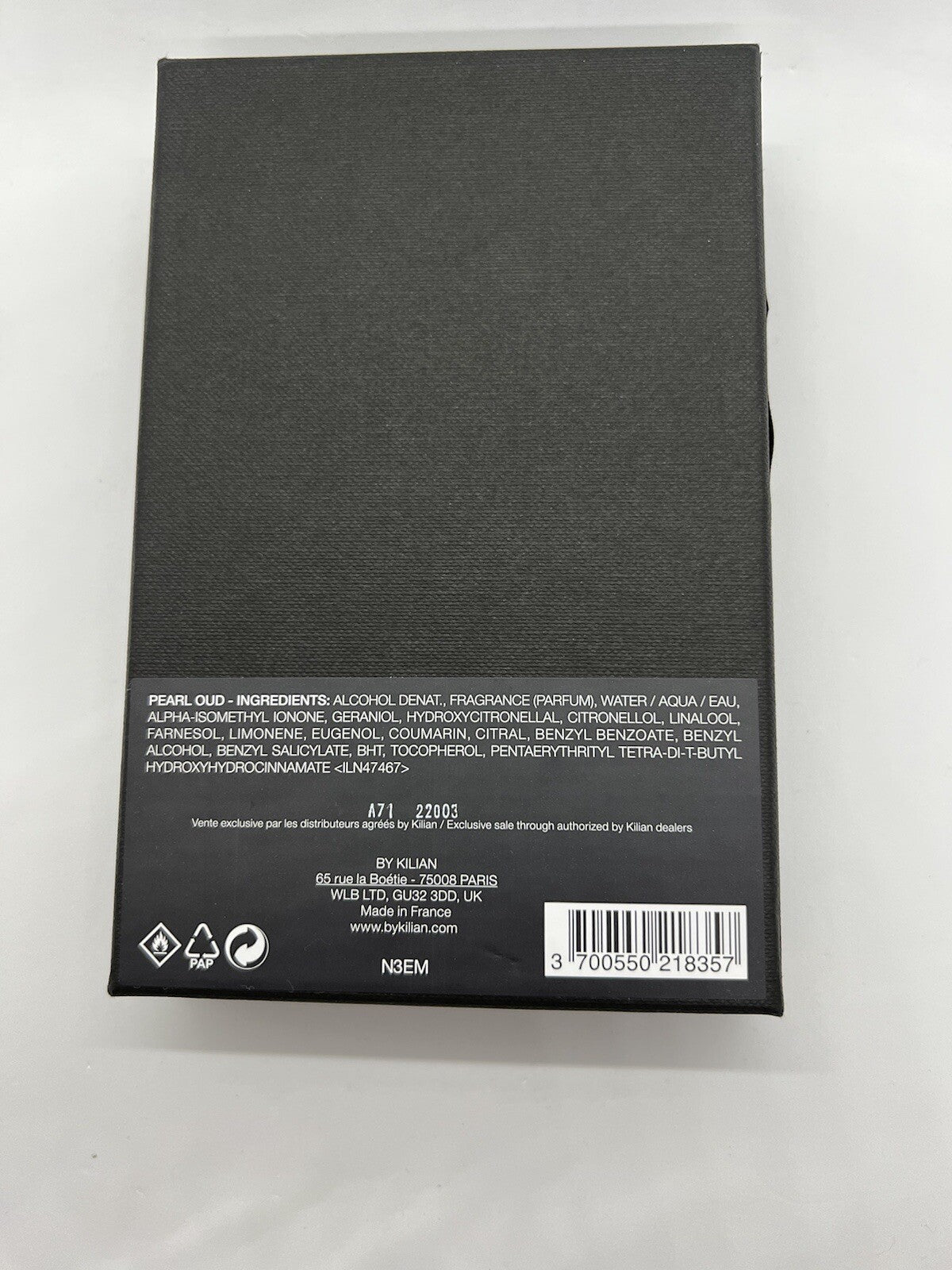 Pearl oud edp By Kilian 50ml/1.7 oz Discontinued Grey Cap/grey Plate4