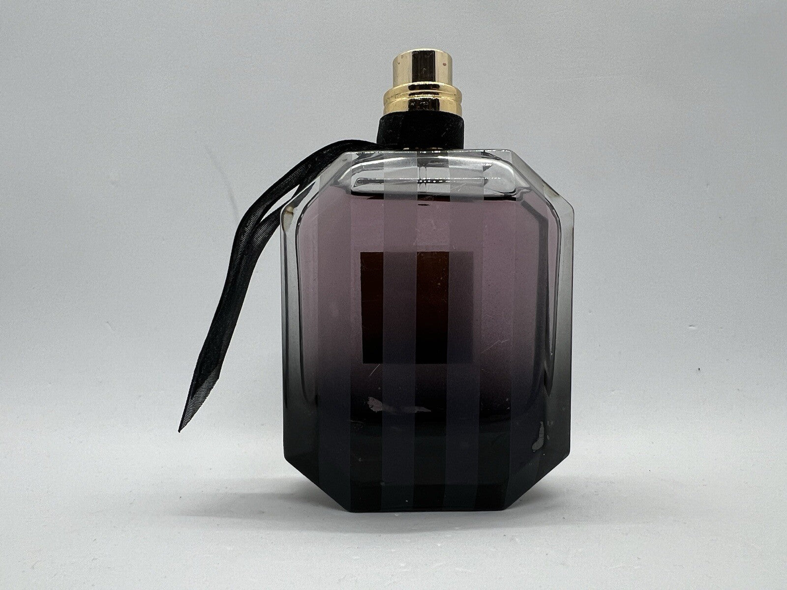 Victoria's Secret Bombshell Oud Edp 50ml  Tester No Box No Cap See Pics3