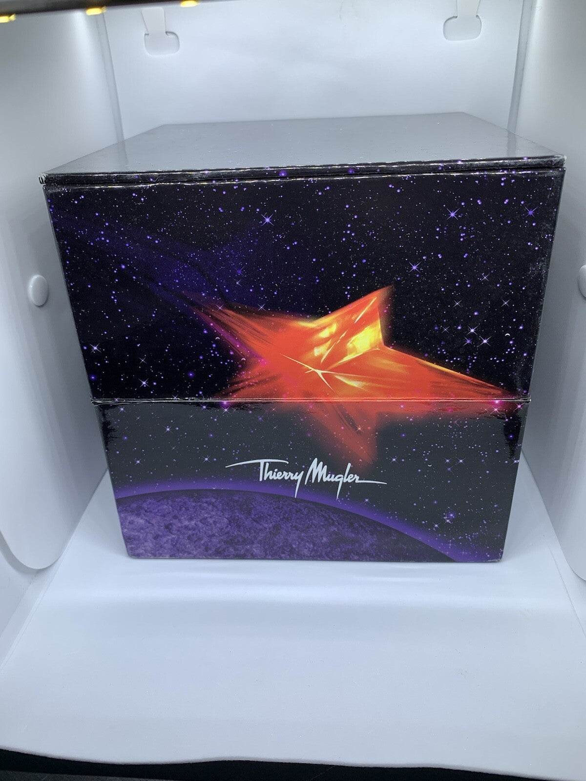 Thierry Mugler B Men Gift Set 1.7 FL OZ /50 ML EDT Spray + Deo + Body Shampoo5