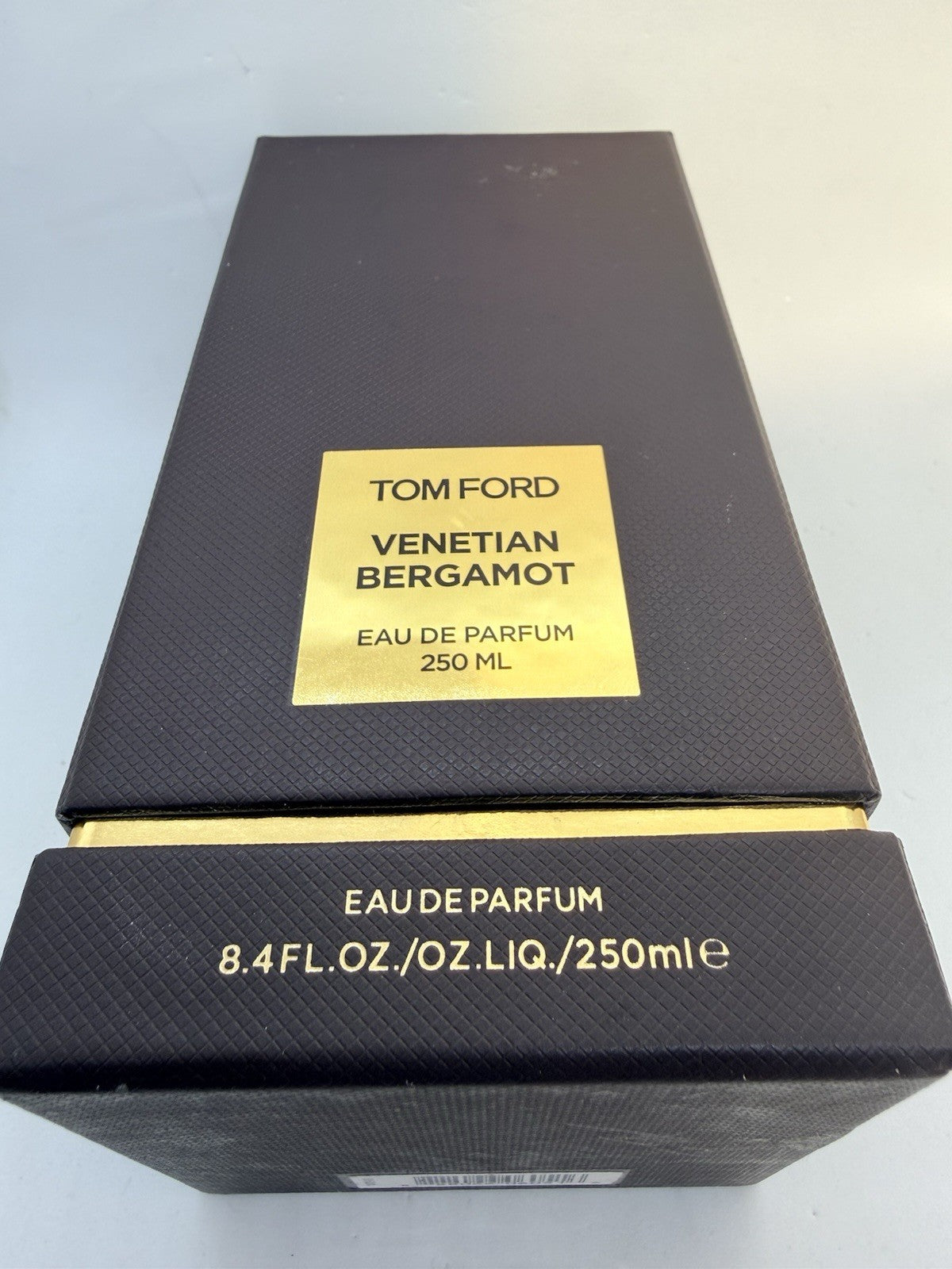 Tom Ford Venetian Bergamot  EDP 250ml/8.5 Oz  (Discontinued)7