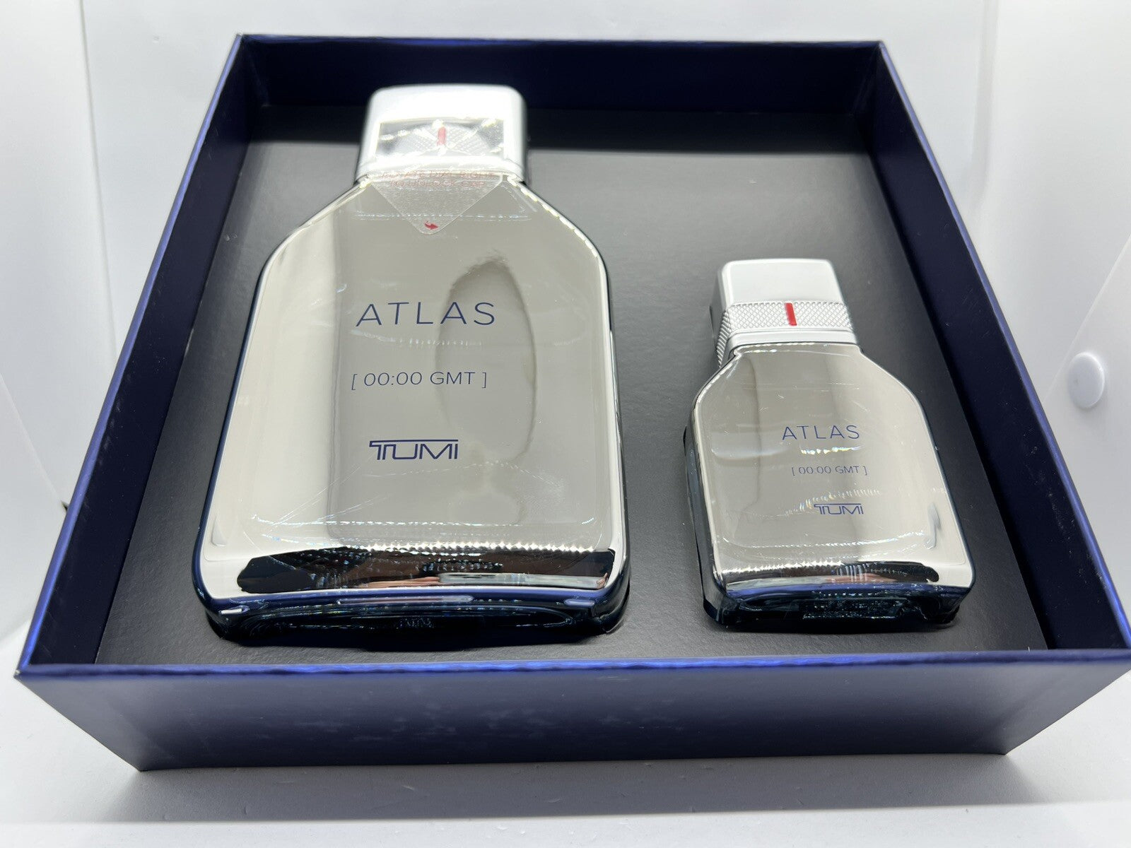Atlas edp by Tumi - 2 Pc Gift Set 6.8 Oz/200ml+1oz/30ml2