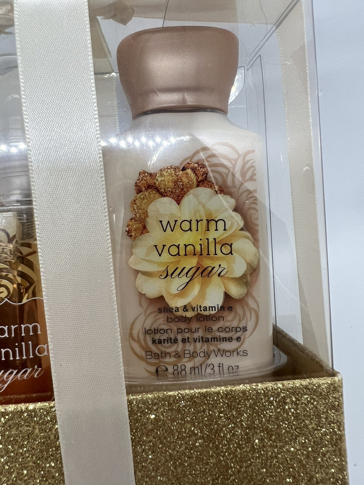 bath body works Warm Vanilla Sugar set (Body Lotion 88ml, Shower Gel 88ml, Mist)2
