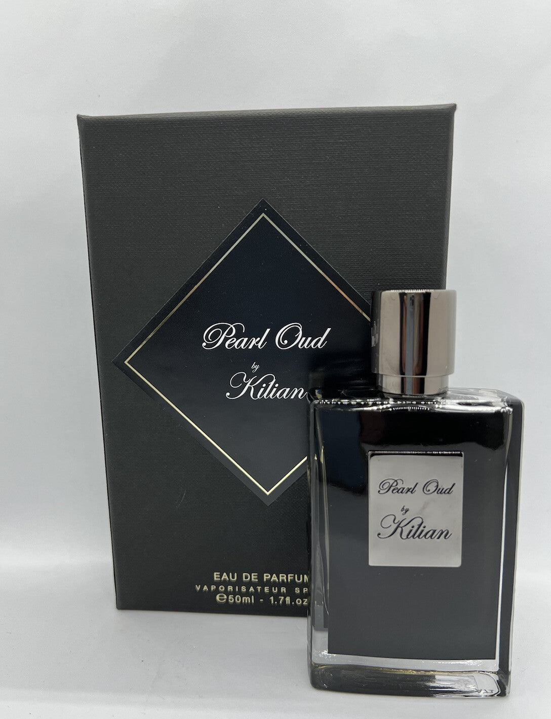 Pearl oud edp By Kilian 50ml/1.7 oz Discontinued Grey Cap/grey Plate5