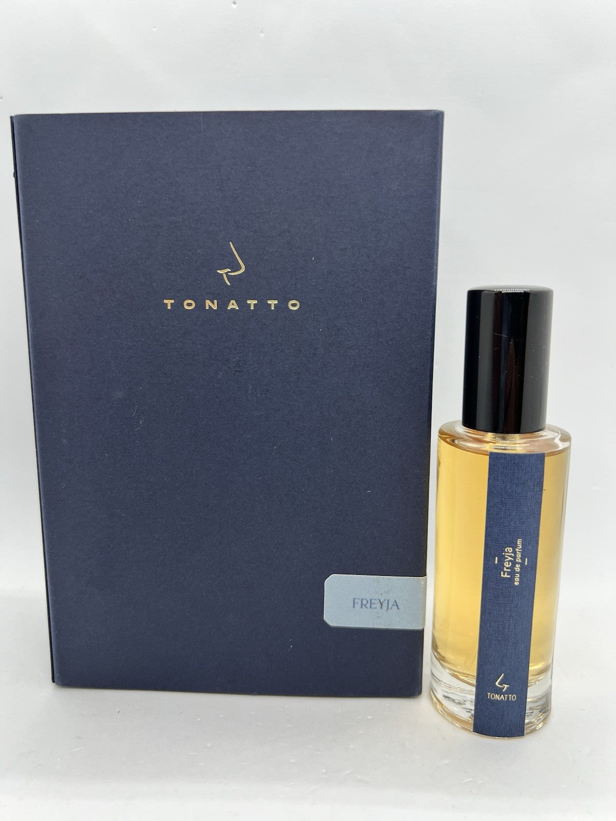 Freyja By Tonatto 30ml/1 Oz ( Incense & Vanilla )0