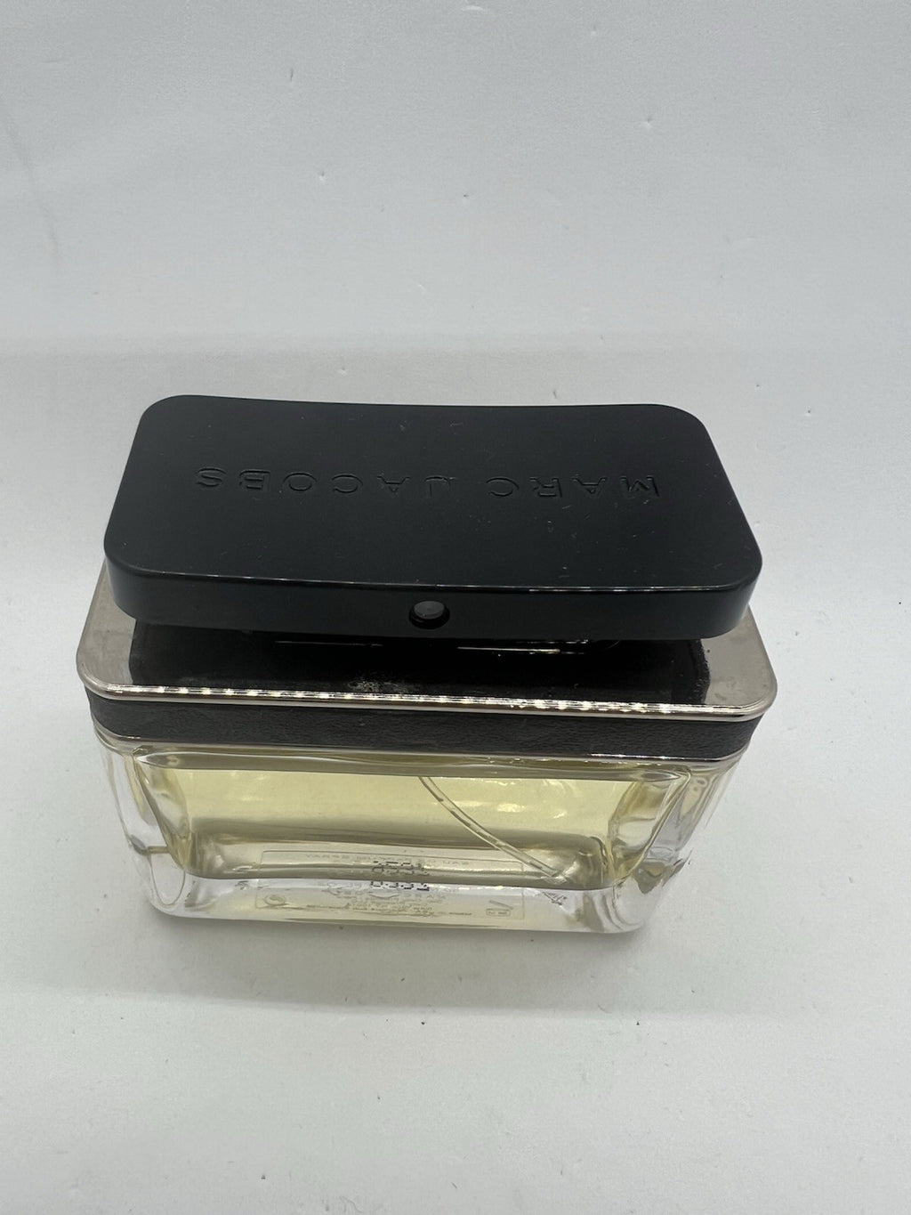 Marc Jacobs edp Women Spray 50ml/1.7 Oz NO BOX (Discontinued)2